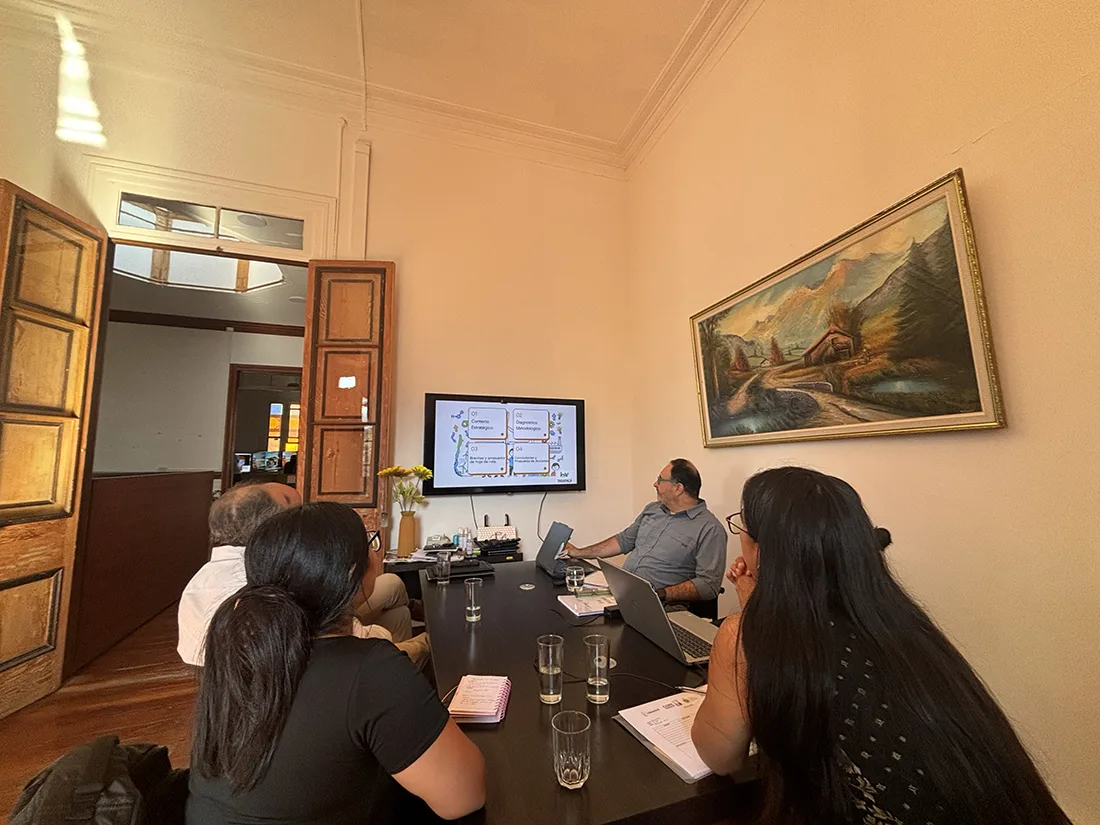 Bioeconomía Tarapacá reunión con H2V sobre hidrógeno verde y sostenibilidad regional